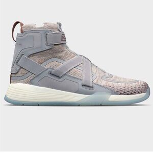 NWB APL SUPER FUTURE IN RAINDROP